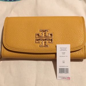 Tory Burch britten wallet